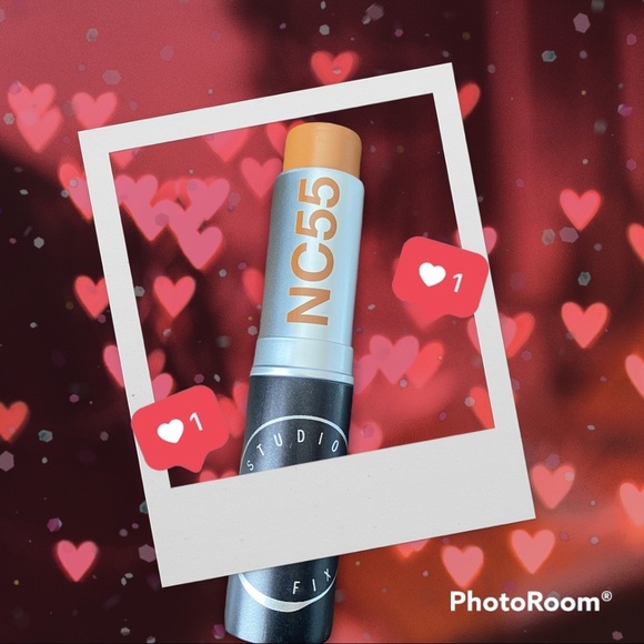 NC55 Studio Fix Foundation - Picture 4 of 4